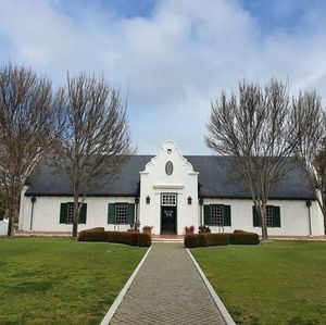 Meet your Posher, Nay kyi